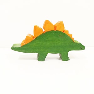 Stegosaurus wooden dinosaur toy, wooden dino sustainable toy, waldorf inspired toys, imaginative play, christmas gift for kids and toddlers