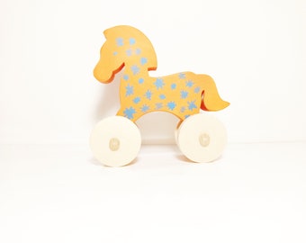 Horse on wheels wooden toy, push toy, waldorf wooden toy, montessori inspired wooden horse, christmas gift, toys that move, gift for kids