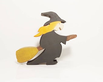 Witch, waldorf witch toy, wooden witch figurine, halloween decoration, wooden witch toy, halloween decor, open ended play, gift for kids