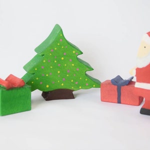 Santa with christmas tree and gifts, wooden santa figurine, christmas santa decoration, christmas toy set, gift for kids, waldorf wooden toy