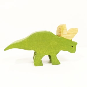 Triceratops wooden toy, waldorf inspired wooden dinosaur toy, gift for kids and toddlers, christmas and birthday gift wooden toy set