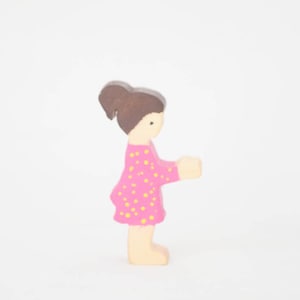 Girl wooden toy, waldorf people, pretend play, open ended toy set, small world wooden toy, waldorf inspired toy set, wooden people figurine