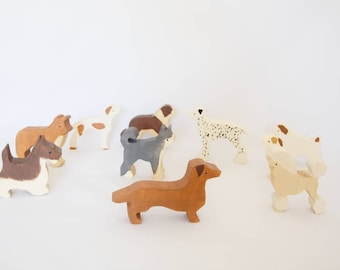 set di giocattoli per cani di legno, cane di legno, set di giocattoli waldorf, animali di legno, regalo di Natale, giocattolo del cane, figurina cane di legno, animali waldorf, regalo per bambino