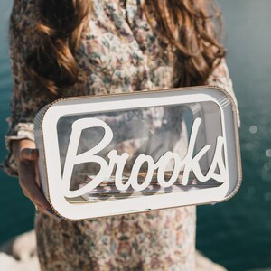 Bruiloftskaartendoos met gleuf, gepersonaliseerde receptie houten spaarpot voor kaarten, acryl aandenkendoos met familienaam, aangepaste kaarthouder