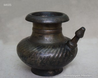Antike Bronze Karuwa Wassertopf mit Inschrift - Nepal