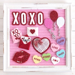 Íconos para el tablero de letras de San Valentín: corazones, globos y besos