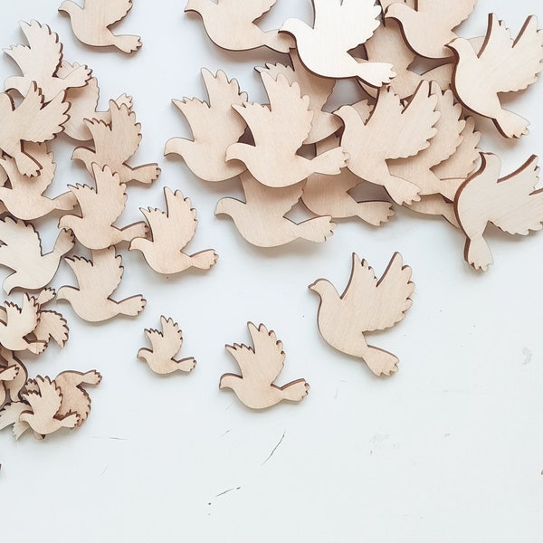 Scattered decoration doves, wooden doves, table decoration, baptism table decoration, gift decoration