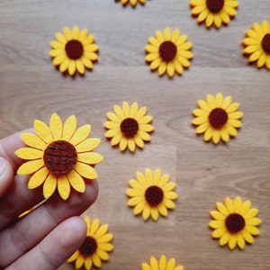 Scatter decoration sunflowers, flowers made of felt, table decoration, birthday table decoration, gift decoration
