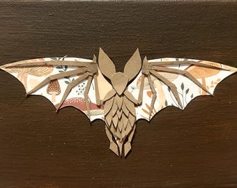 Murciélago de hongo de otoño de 7” x 5”