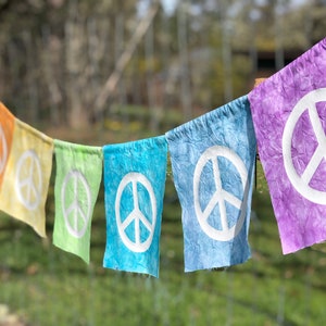 Tie dye peace sign banner flags,prayer flags,rainbow garden flags set of 7,cotton 8x8” flags,positive energy,handmade in chakra colors