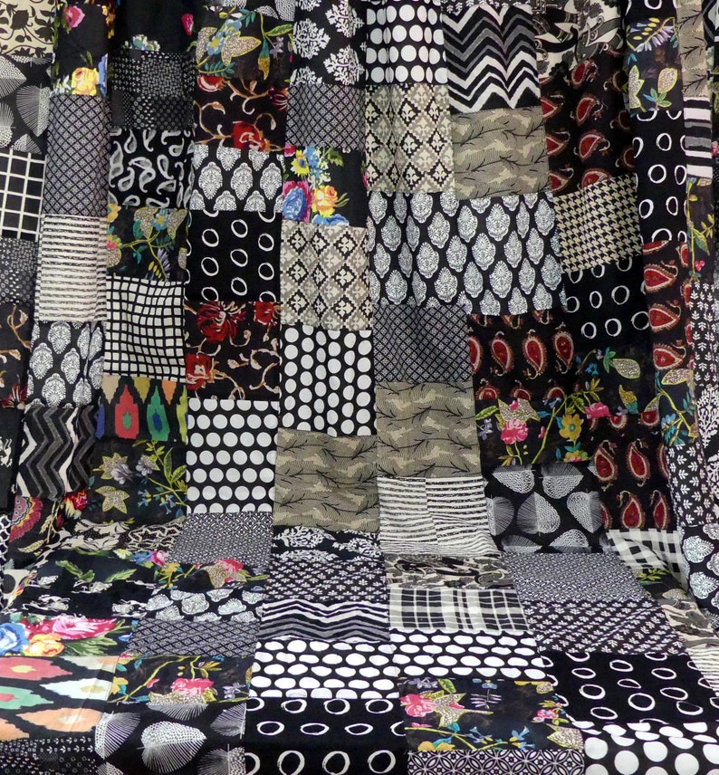 PATCHWORK AKKA in cotton black and white wihmulticolored sold by the meter