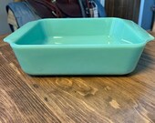 Jadeite Fire King 2000 Baking Dish, 8x8, 2 quart baking dish, Anchor Hocking,