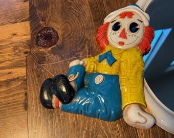 Vintage 'raggedy Ann and Raggedy Andy' Molded Plastic Mirror, C