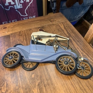 Vintage 3D Ford Model T wall Plaque Burwood Ind. 1977 18 1/2&quot; x 11&quot;
