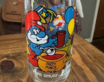 Vintage Papa Smurf Glass ~ Promo collectible from 1983