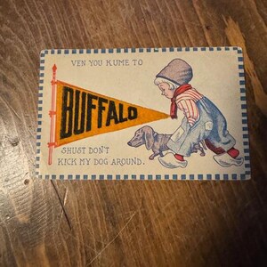 Postal novedosa vintage - Banderín de tela aplicado La ciudad Búfalo, no patees a mi perro Niño holandés - Tarjeta de felicitación antigua 1913