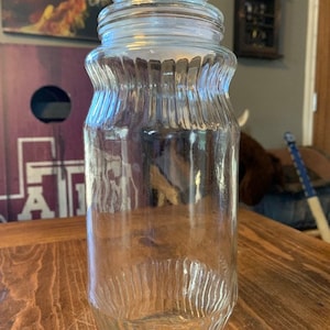 Planters Mr. Peanut Glass Canister 1979
