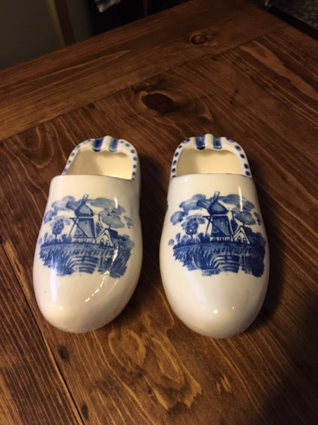 Vintage Delft Blue White Porcelain Dutch Shoes (set of 2) Hand