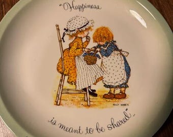 Holly Hobbie Decorative Plate "Happiness is Meant to be Shared"