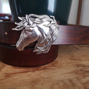 Leather belt Horse