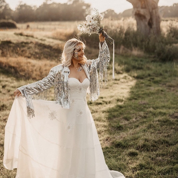 Bride shop festival outfit