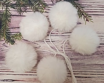 faux fur pom pom, fur pom pom, set pompoms, white fur pompom, pom pom for hat, mini pom pom, small pompom, detachable pom pom, fluffy pompon