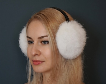 Fur earmuffs white