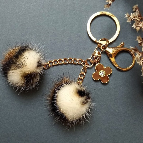 Keychain cherry, Fur pom pom keychain, Fur keychain, Mink  keychain, Bag Charm, Car key ring, Flower charm,  Pendant fur, Leopard pompon