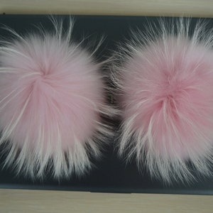 Fur pom pom, Fur pompom, Raccoon fur pom pom, Pink pom pom, Fur pom pom for hat, Large pom pom, Fur ball, Fluffy pom pom, Pom pom fur
