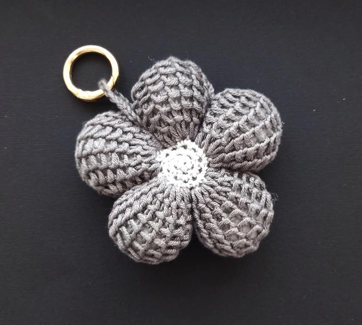 Kkjoy Portachiavi Con Ciondolo Fiori Gemelli In Acciaio Inox – Accessorio Per Borsa, Portafoglio E Chiavi (44x16 Mm)
