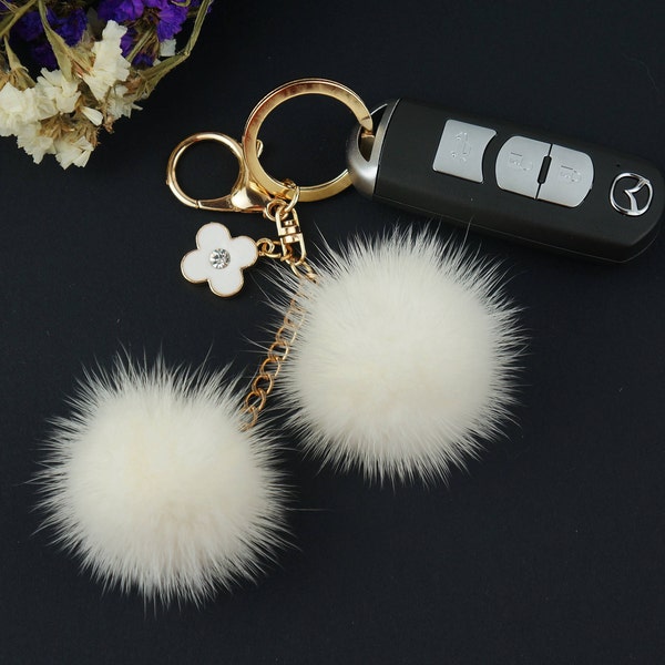 New White cherry Fur pom pom keychain Fur keychain Pom pom  Mink Bag Charm Car key ring Flower charm Keyring fluffy Fur ball  Pendant fur