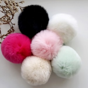 pompon di pelliccia, pompon di pelliccia di coniglio, pompon di coniglio rex, pompon di vera pelliccia, piccolo pompon, pompon di pelliccia per cappello, pompon staccabile