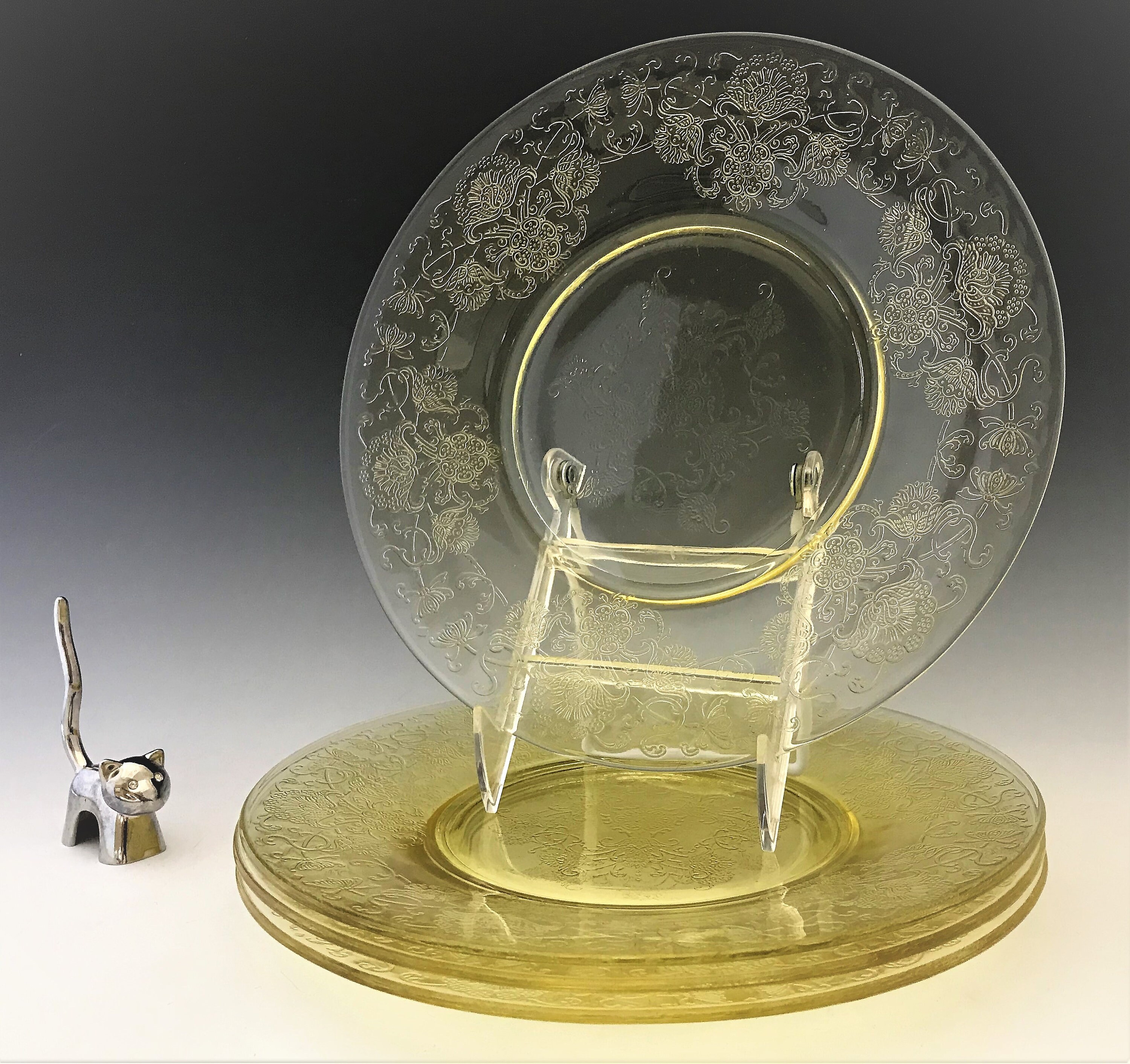 Hazel Atlas Florentine No. 2 Dinner Plates Set of 2 Poppy Number 2