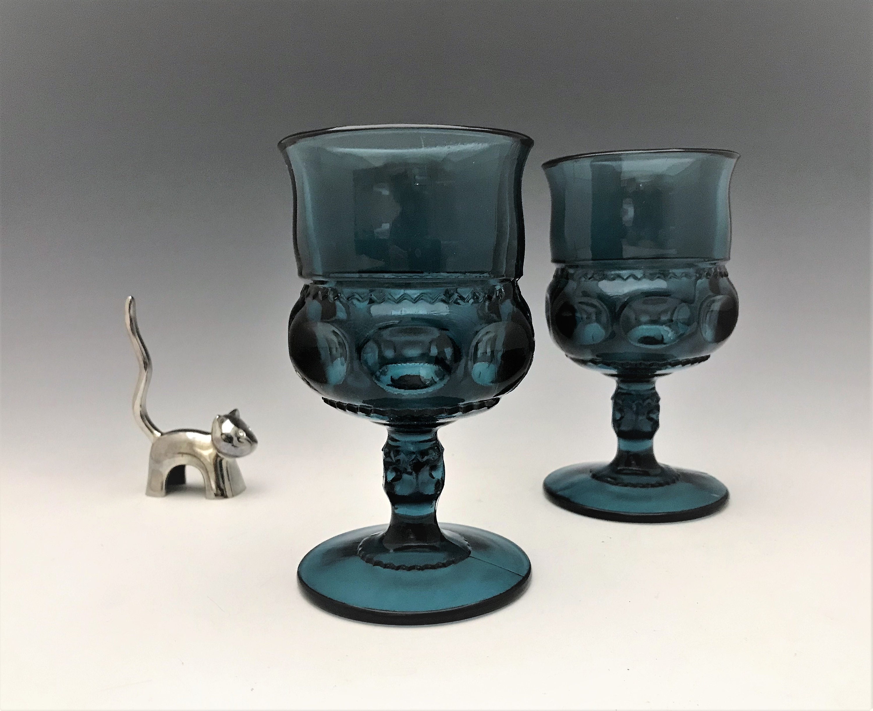 Set of 2 Indiana Glass King's Crown Riviera Blue Goblets Vintage Blue