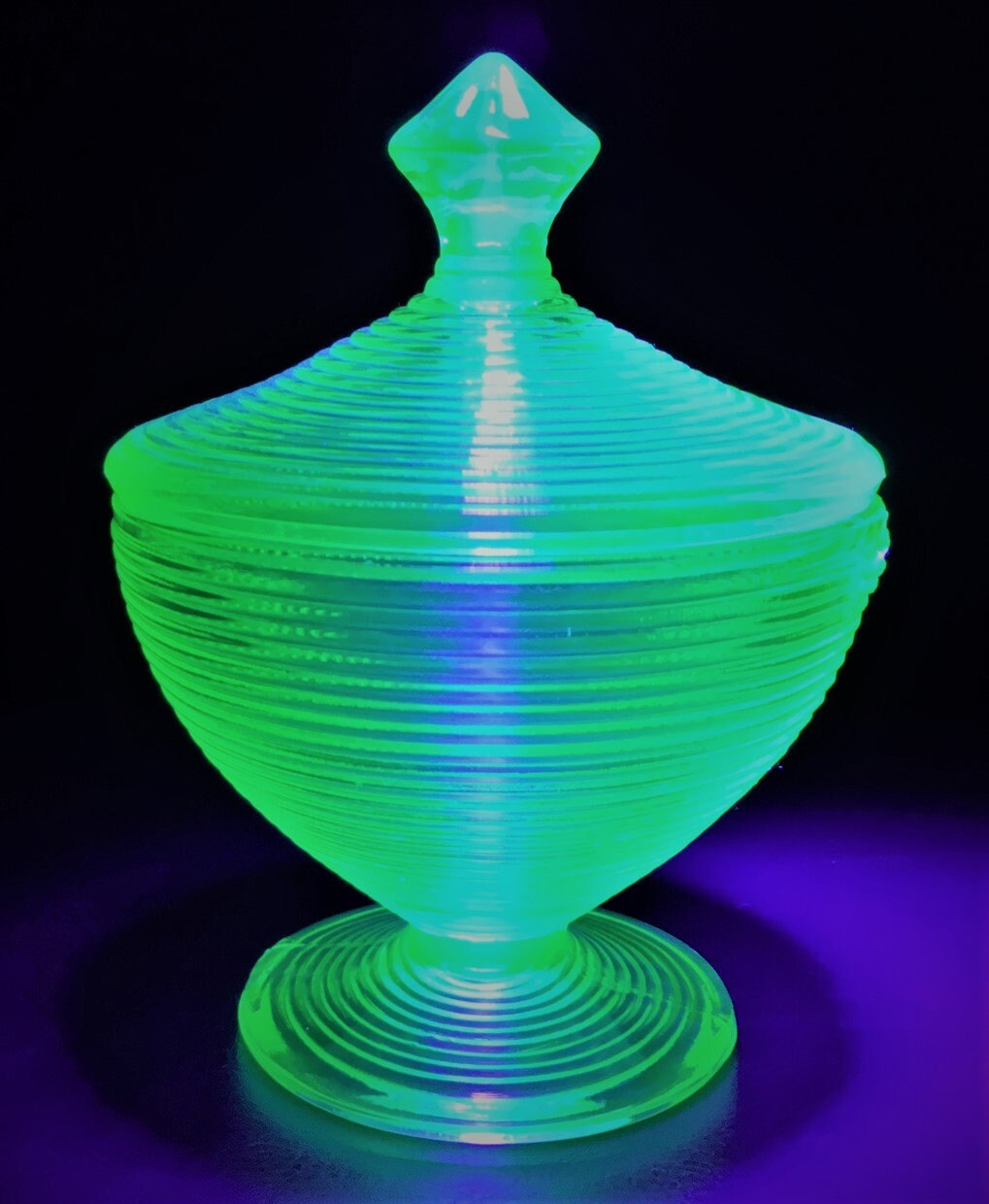 Vintage Depression Glass Fine Ribbed Jar With Lid - Uranium Glass