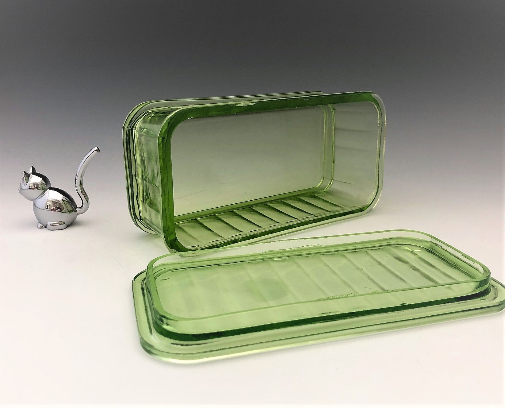 Hocking Glass Covered Refrigerator Dish Glowing Uranium Glass Green