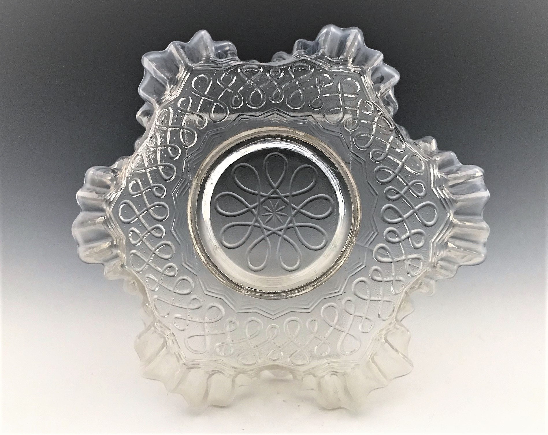 EAPG Crimped Bowl Jefferson Glass Company No. 247 (OMN) AKA Many