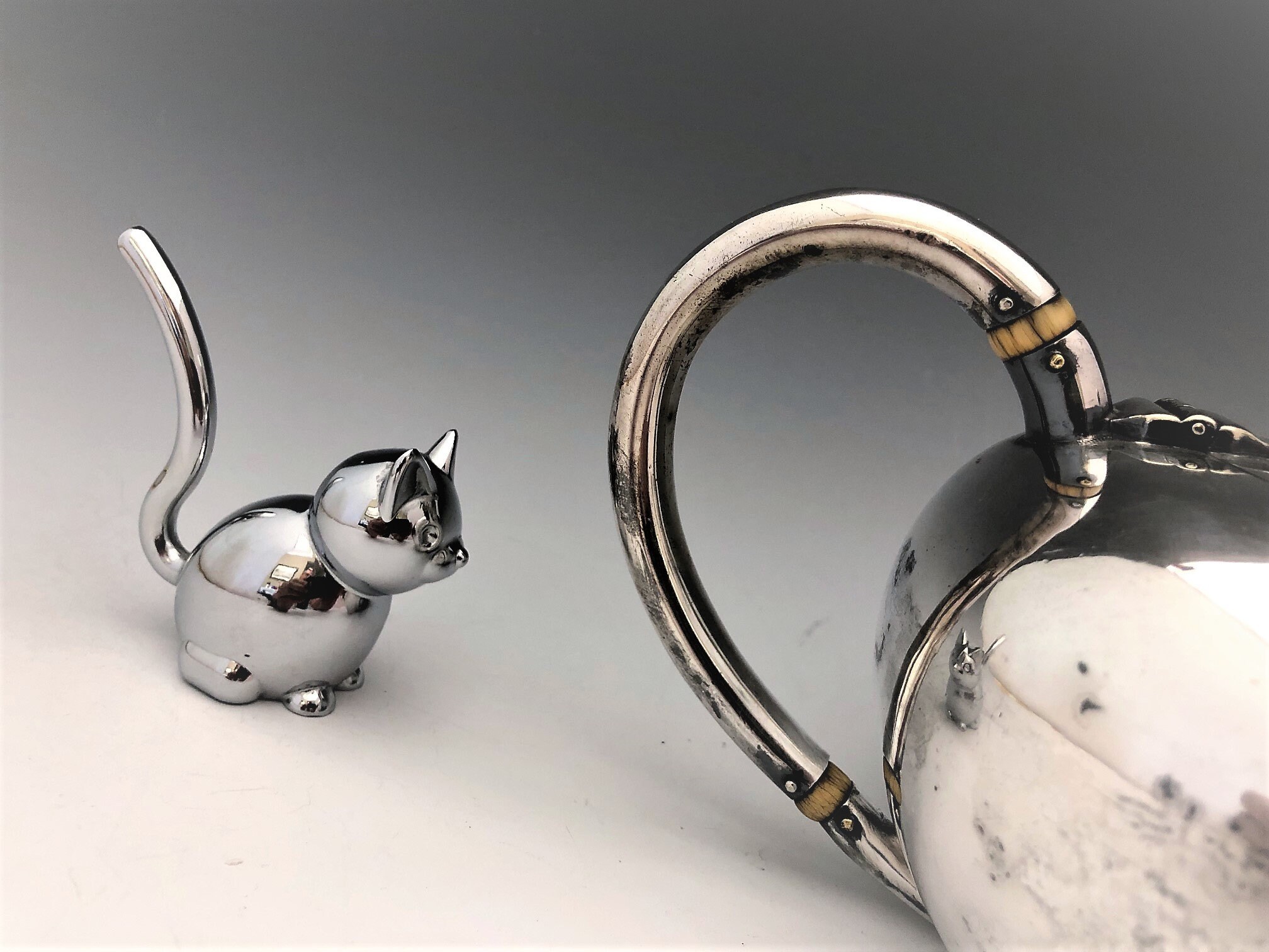 Silver Plated Teapot Silber and Fleming