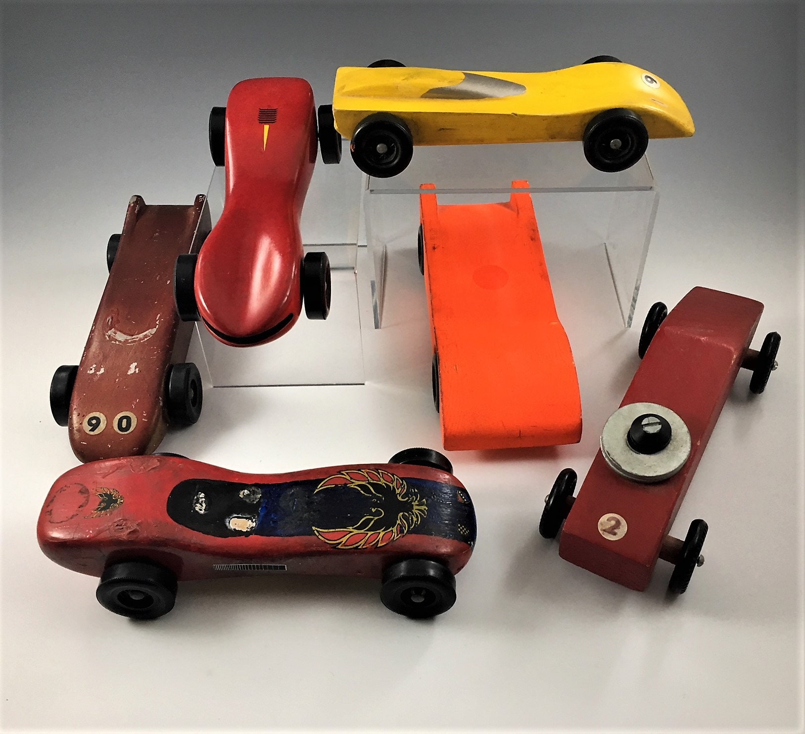 Collection of 6 Vintage Pinewood Derby Racers Fast Wooden Race Cars