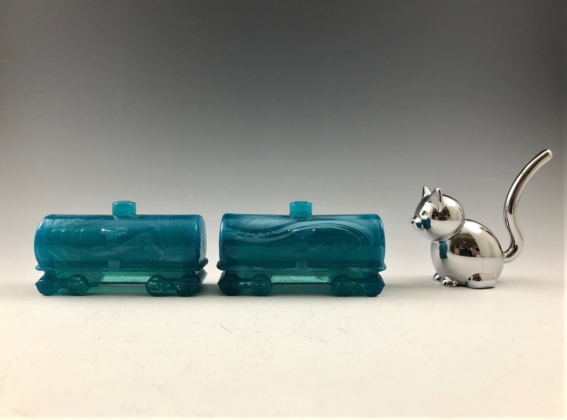 Boyd Glass Train Collection of 4 Train Cars Blue Slag Glass