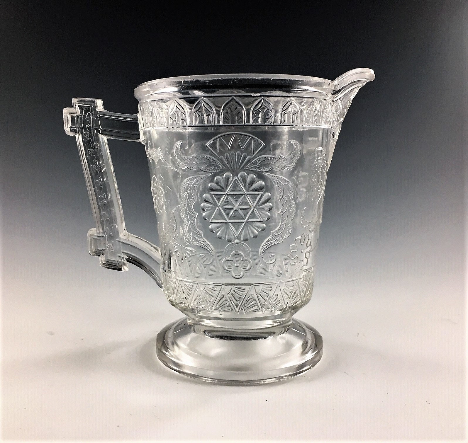 EAPG Creamer McKee and Brothers Glass Company Modern (OMN) AKA