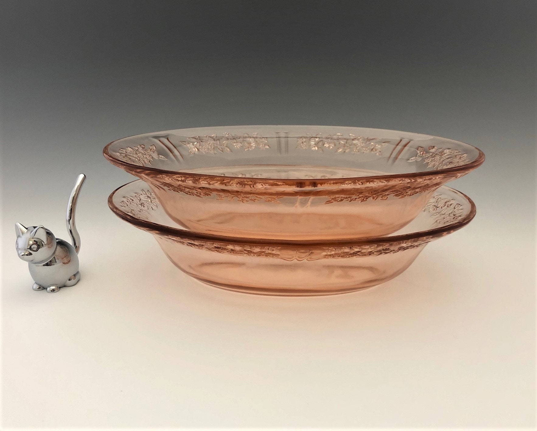 Set of 2 Pink Depression Glass Bowls Federal Glass Sharon or Cabbage Rose Pattern 9 1/2