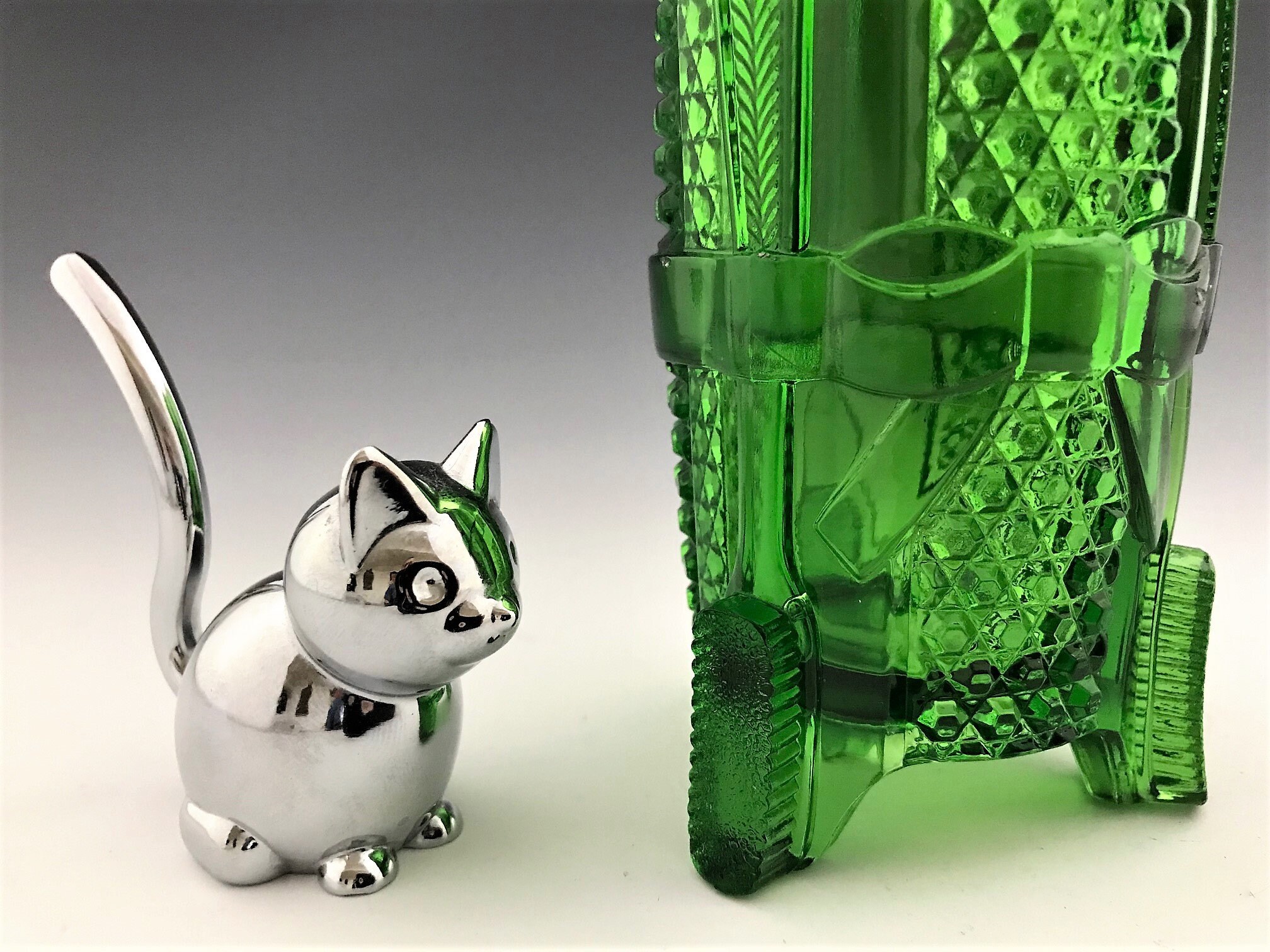 Vintage Toothbrush Holder U.S. Glass Novelty Toothbrush Holder