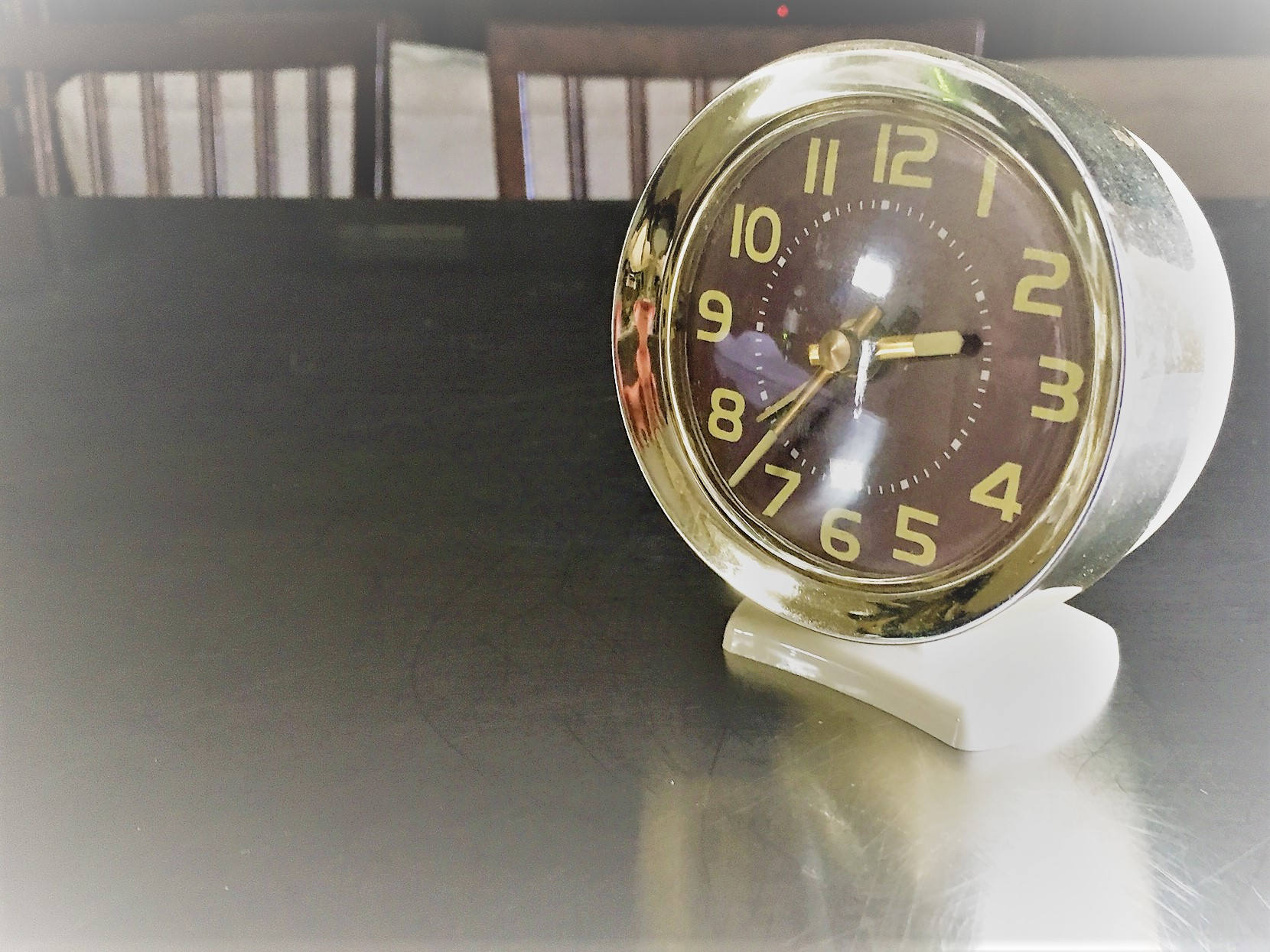 Collection of 3 Vintage Clock Analog Alarm Clocks Nightstand Accent