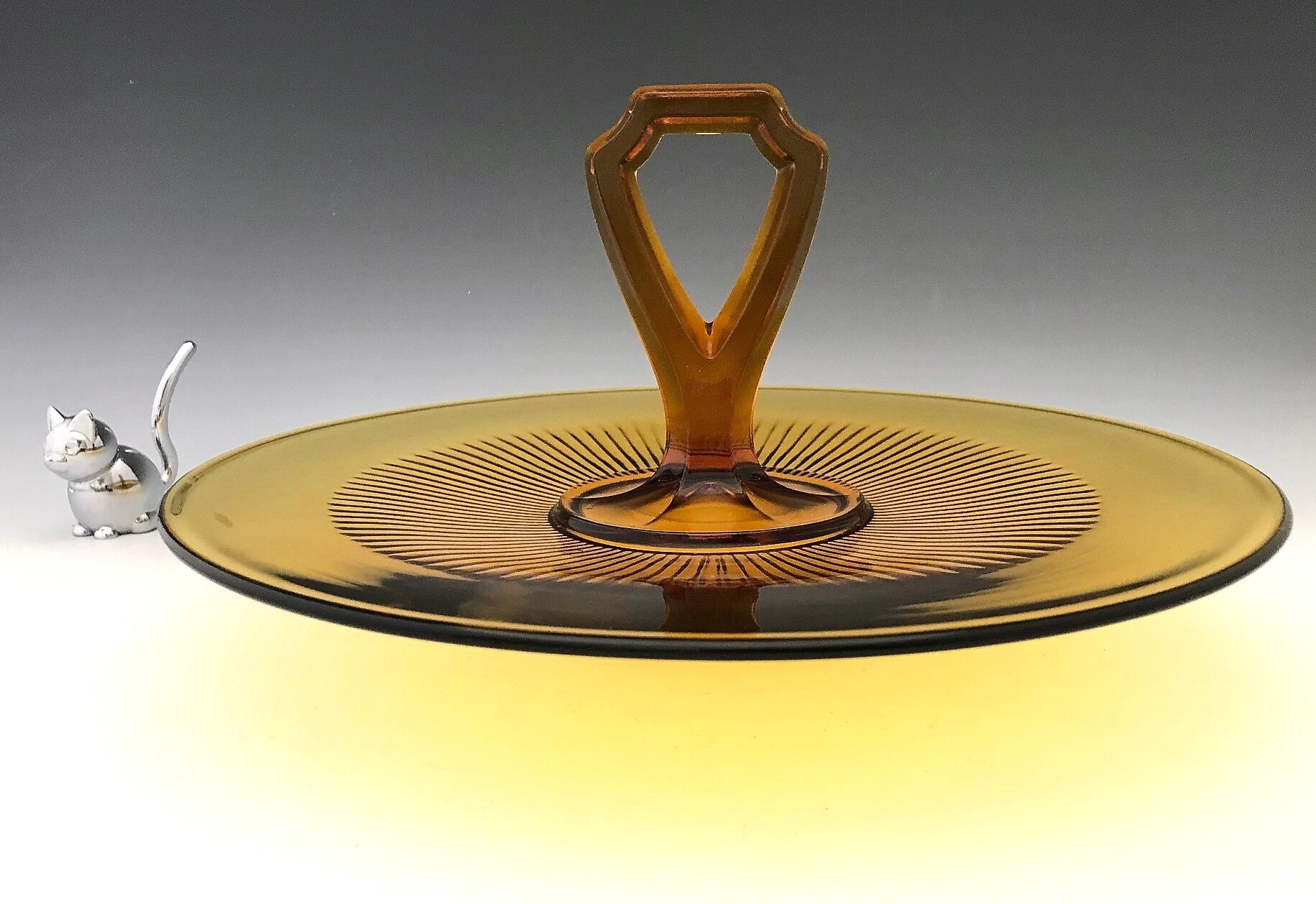 Diamond Glass Center Adam s Rib Handle Server Amber Depression Era Glass