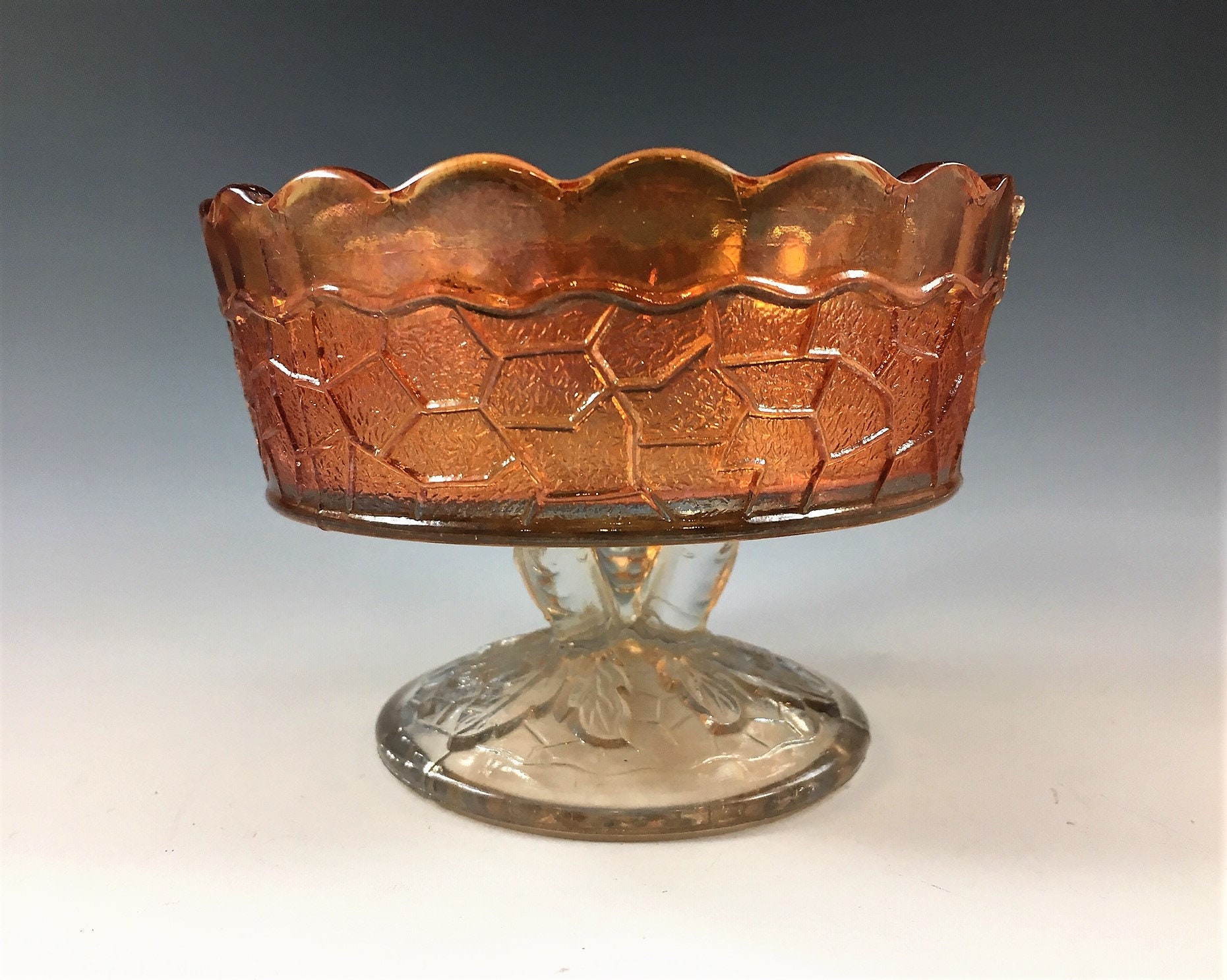 Vintage Dugan Glass Maple Leaf Pattern Small Berry Bowl Classic