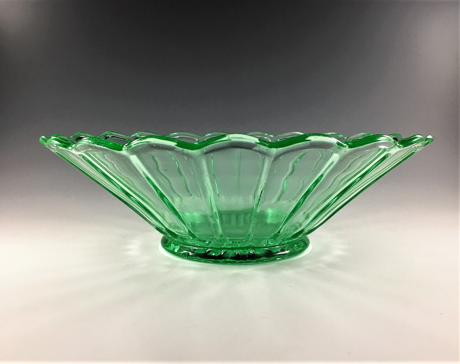 Green Depression Glass Bowl Imperial Glass 719 Hard to Find