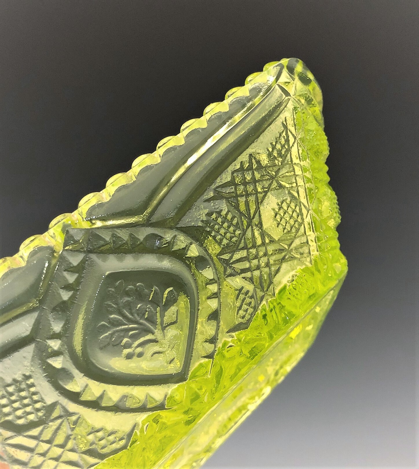 Mosser Vaseline Glass Rectangular Dish John B. Higbee Banner Pattern