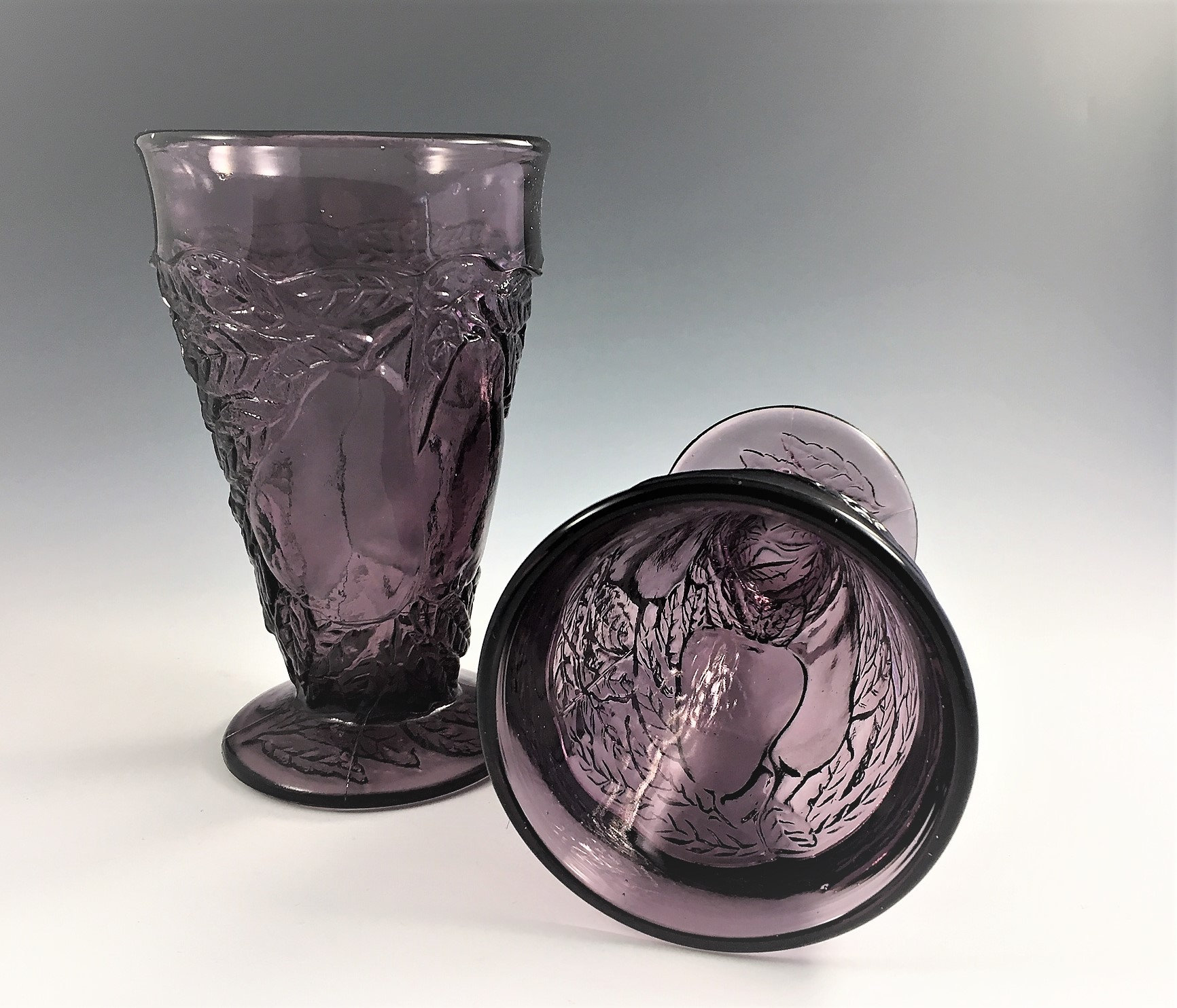 Indiana Glass Footed Tumblers Set of 4 Avocado or Sweet Pear