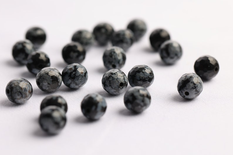 Pierres naturelles Obsidienne 8mm facettées Noir-anthracite marbre x 23 perles image 3